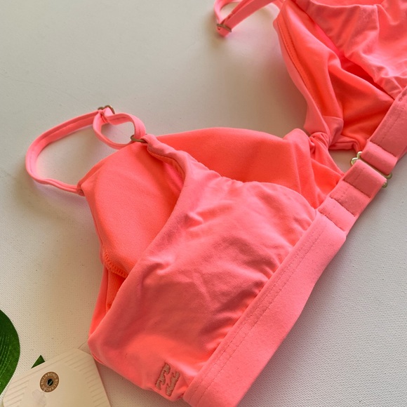 đź”…Billabong Sol Searcher Twist Topđź”… - Picture 4 of 7